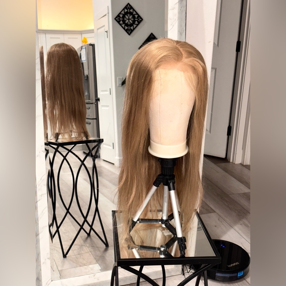 Milk tea blonde gluless wig 26in side part Human hair W synthetic blend Precut